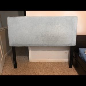 Kids blue fur headboard
